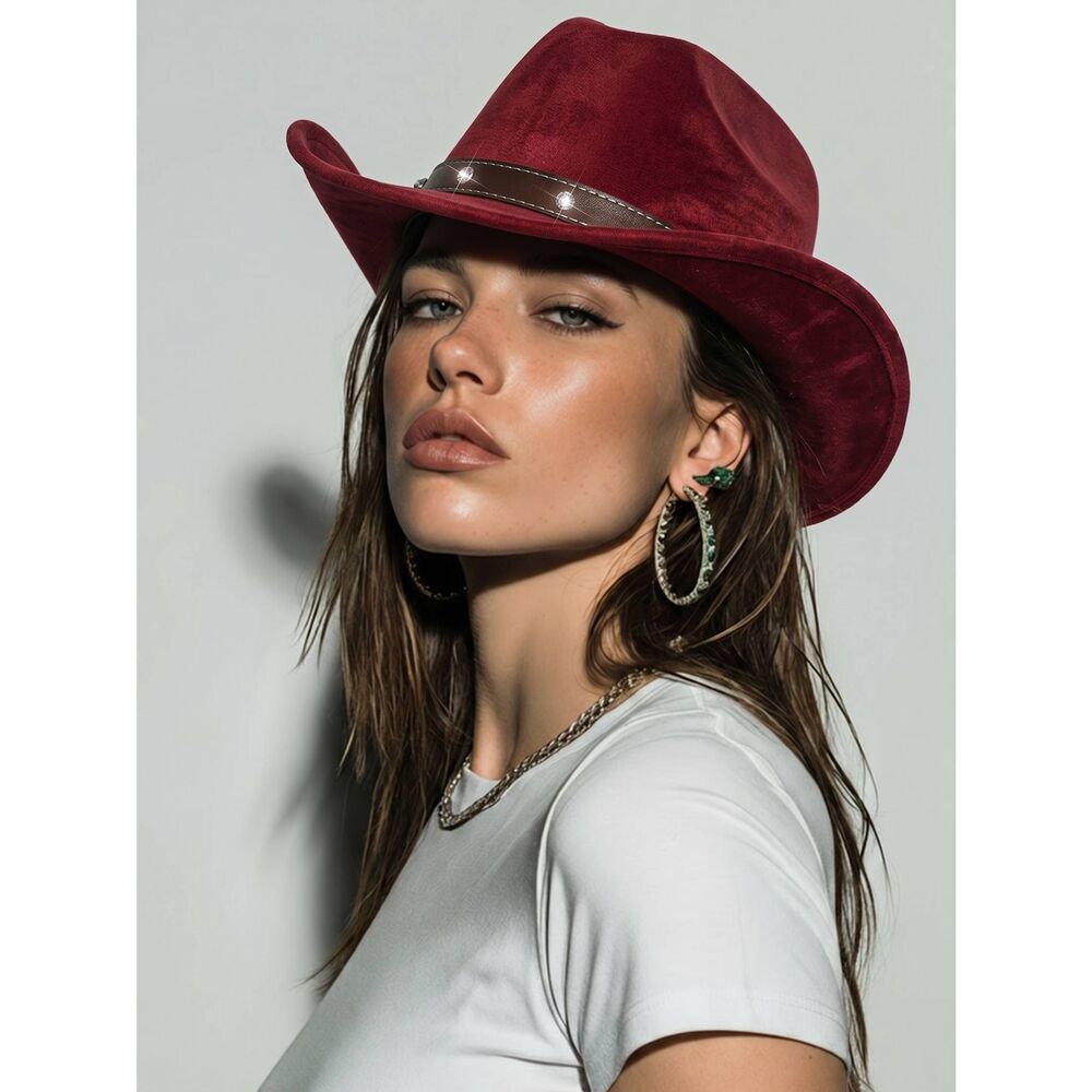 🩵NWOT Pinkish Red Faux Suede Rhinestone Cowgirl Hat
